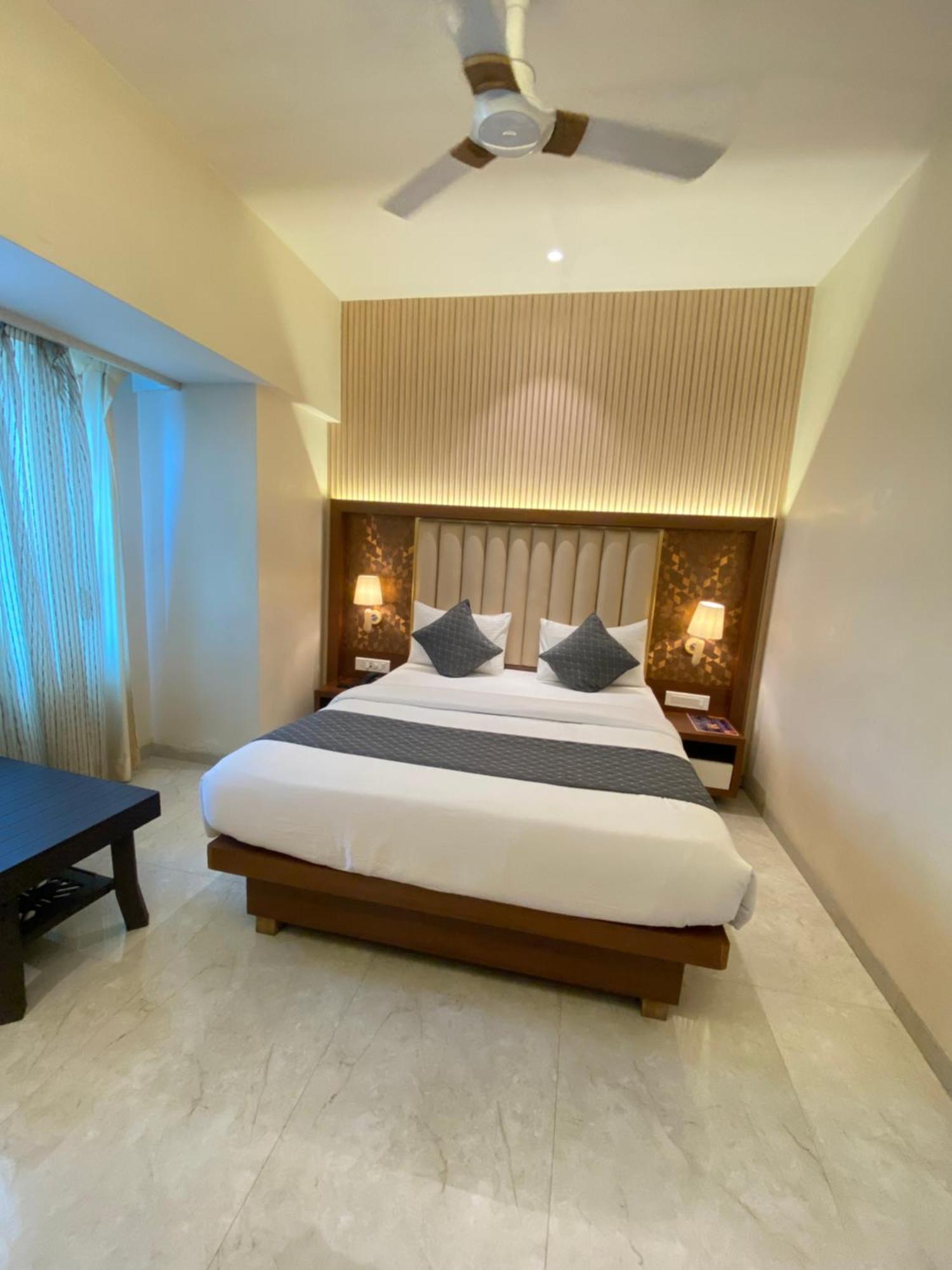 Hotel Czar Inn - Vashi Navi Mumbai Extérieur photo